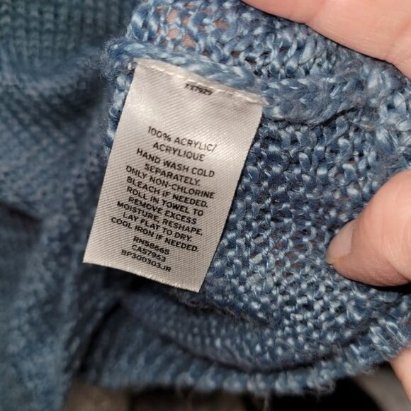 Sun & Shadow Women’s Small Dusty Blue Oversized Sweater Boho Coastal Chic - Picture 6 of 6